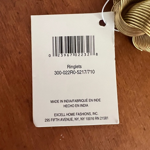 Gold Braided Napkin Rings - Set of 4 - Picture 3 of 8